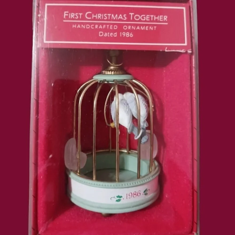 Hallmark vtg first christmas lovebirds christmas ornament 1986